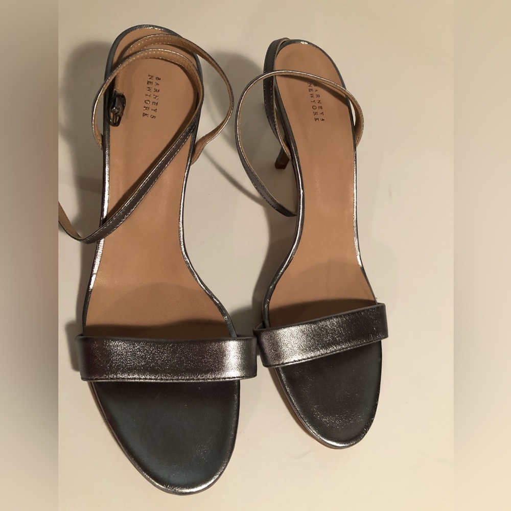 Heels Barney’s New York Julie Heels 91/2